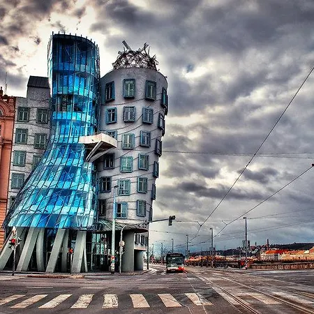 Nerudova 36